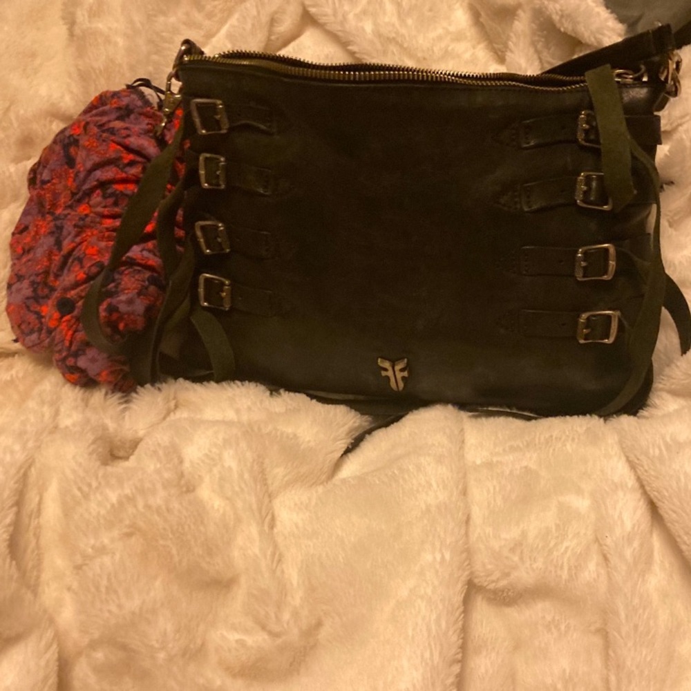 Rare! Frye “Selena” black purse w/ tassels